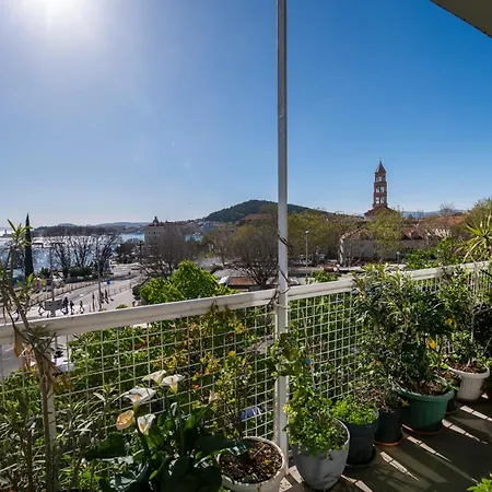 Sea View Centar Xxl Апартаменти