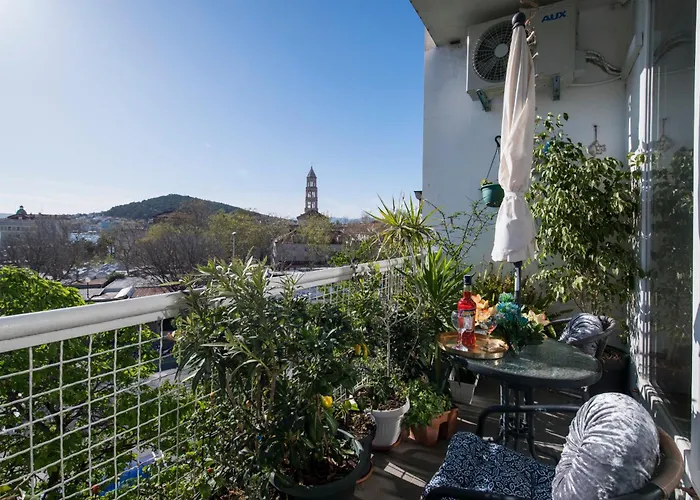 Apartment Sea View Centar Xxl